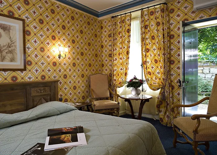 Hotellerie Du Bas-Breau